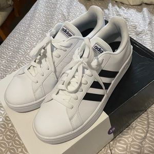 Adidas grand court sneakers